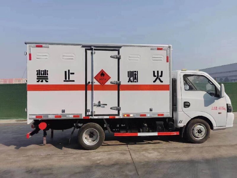 蘇州到大興安嶺危險品運輸